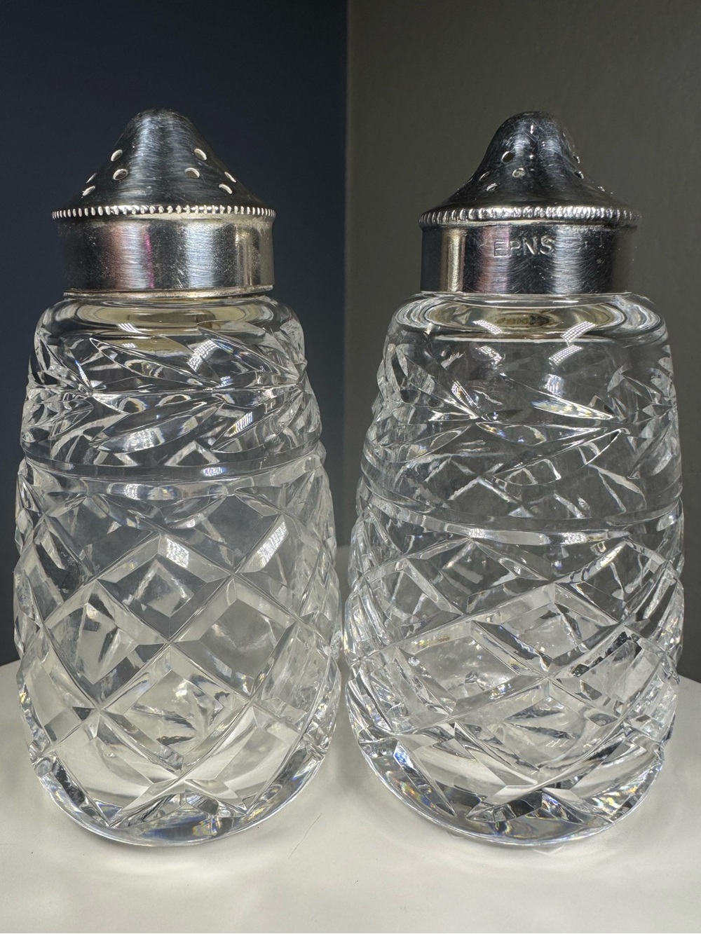 Vintage Waterford Crystal Salt Pepper Shakers Silverplate Ireland - Picture 9 of 10